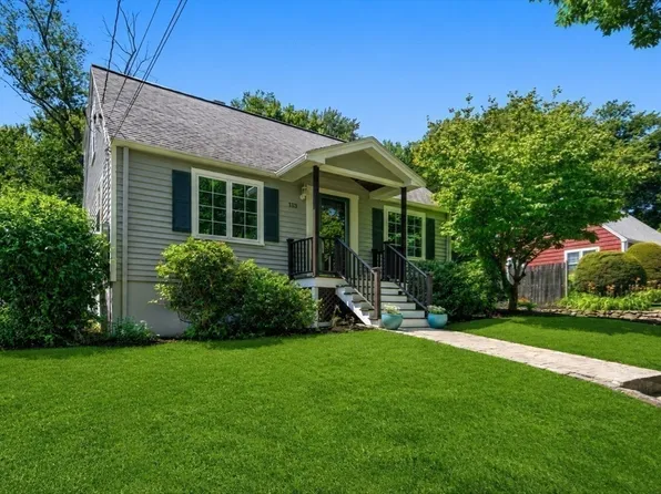 153 Prospect St, Ashland, MA 01721
