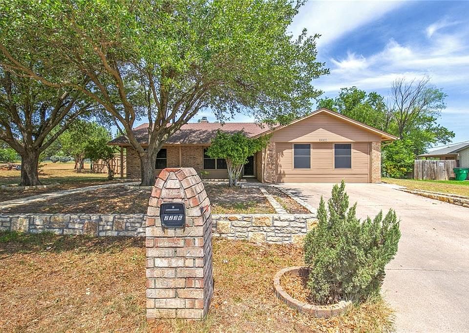 1st image of 2236 Fame Ct