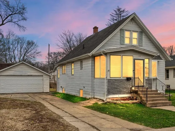 105 N Linda St, Hobart, IN 46342