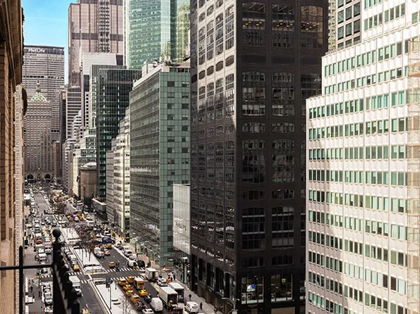 485 Park Avenue 11TH FLOOR image 2 of 17