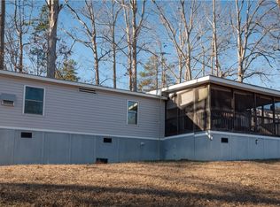 97 Parnell Rd, Abbeville, SC 29620