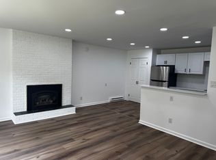 611 Macelroy Rd APT A, Ballston Lake, NY 12019