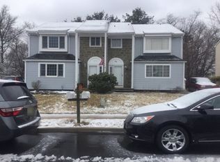 23 Marc Dr, Dayton, NJ