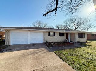207 Estates Dr, Woodway, TX 76712