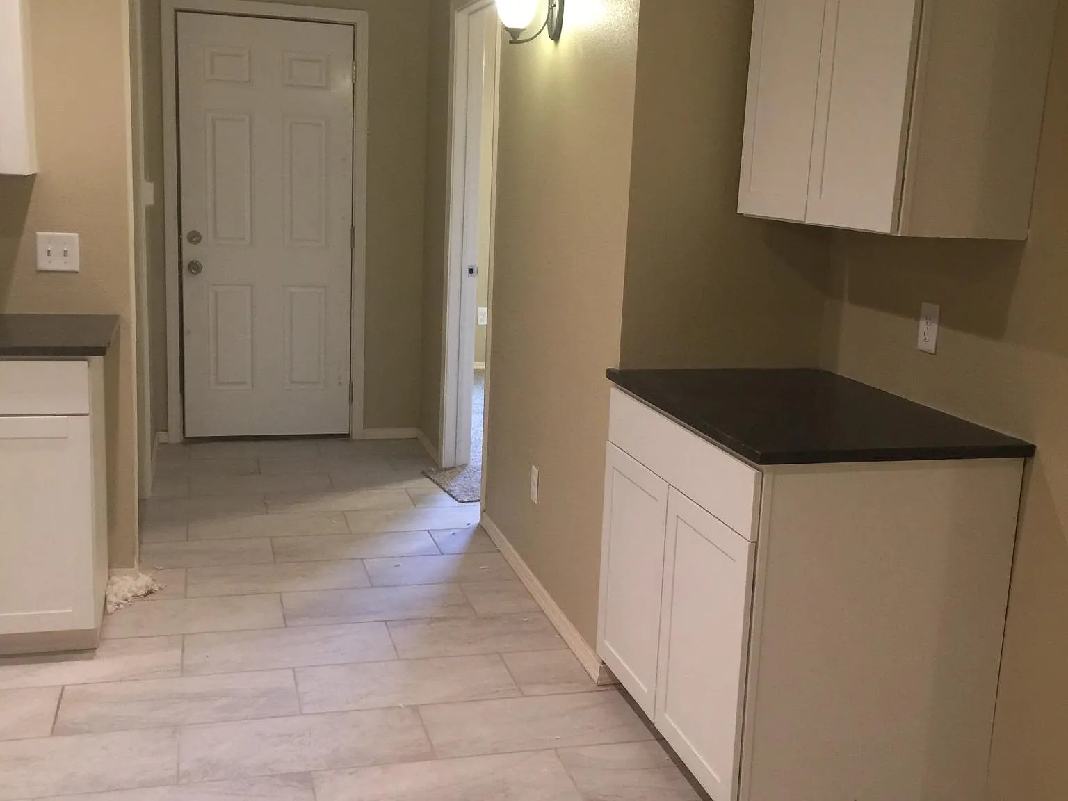 3 bed, 1250 sqft, $1,250 — Photo 2