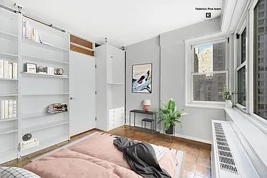 Rented by R New York