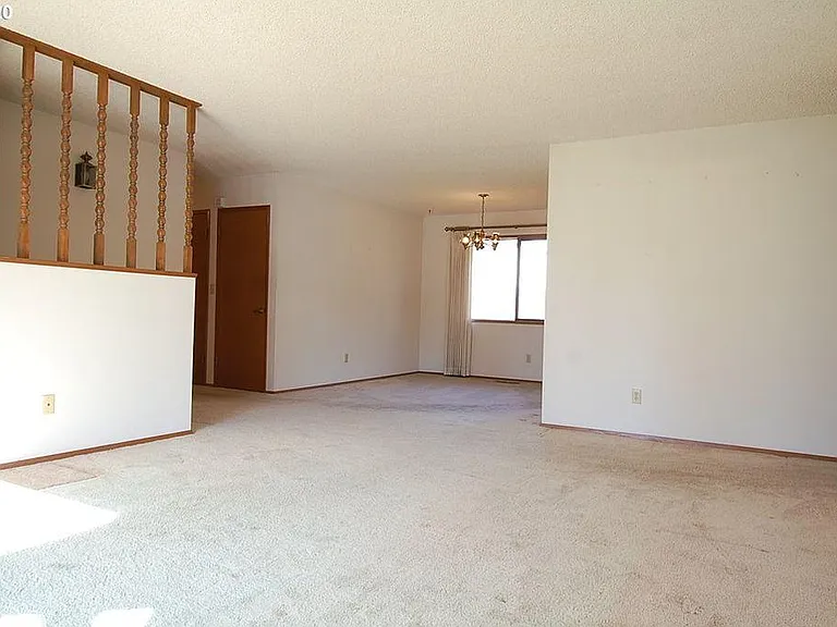 3765 SW 3rd St — Photo 4