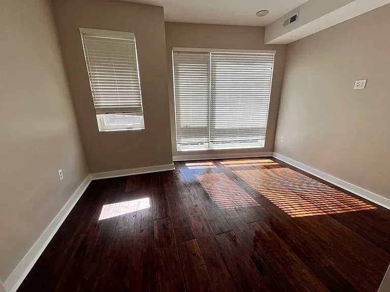 1328 S Bouvier St — Photo 19