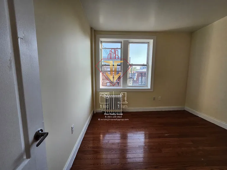 214 64th St #7A — Photo 12