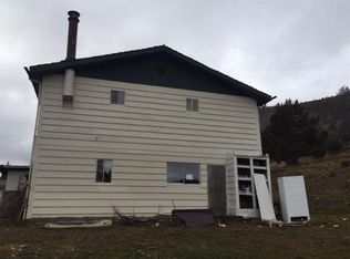 10603 Cram Gulch Rd, Yreka, CA 96097