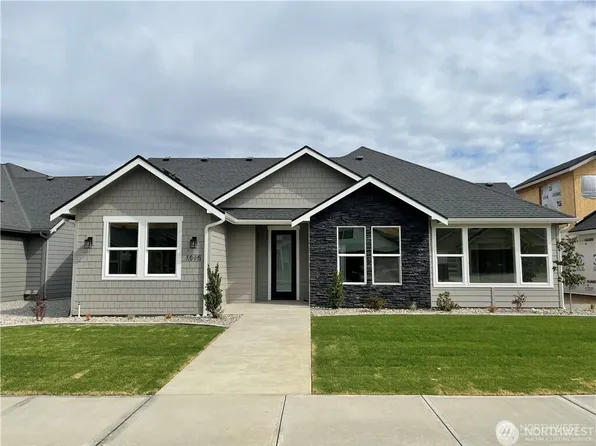 1015 Racine Spring Drive, Wenatchee, WA 98801