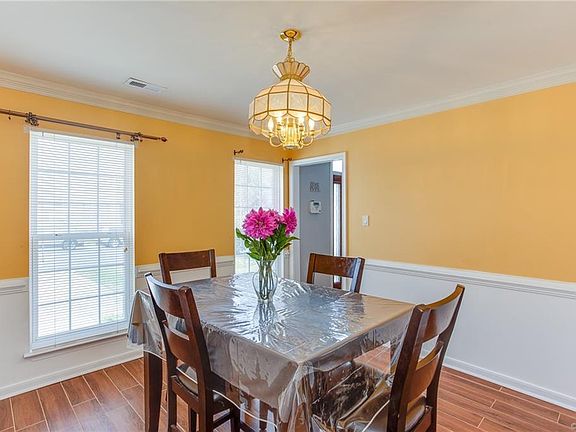 5th image of 5409 Stone Ln