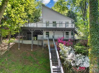 3015 Point Clear Dr, Tega Cay, SC 29708