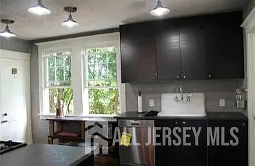 272 Lake Ave — Photo 39