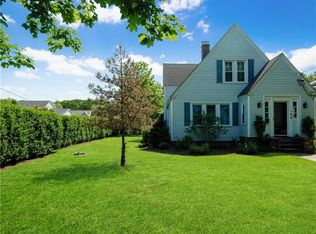 144 Beach St, Westerly, RI 02891