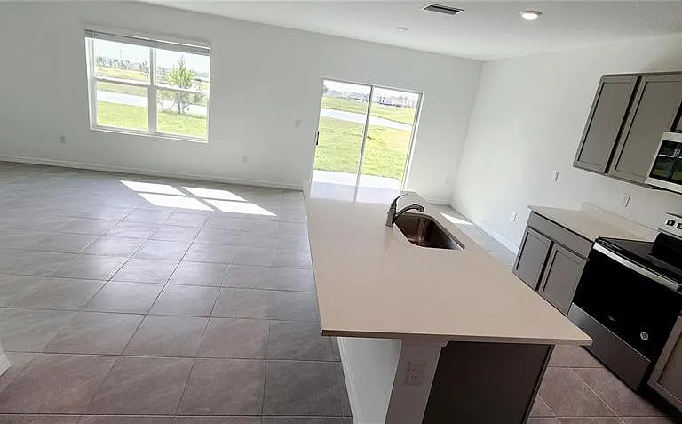 32813 Osprey Peak Way — Photo 7