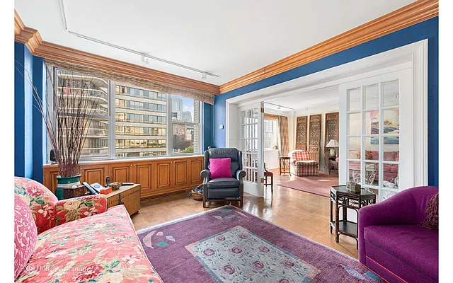 Sold by Douglas Elliman | media 18