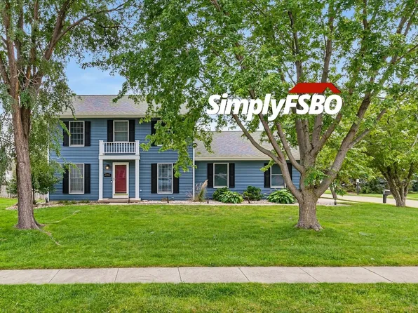 4703 E 49th Ave, Davenport, IA 52807