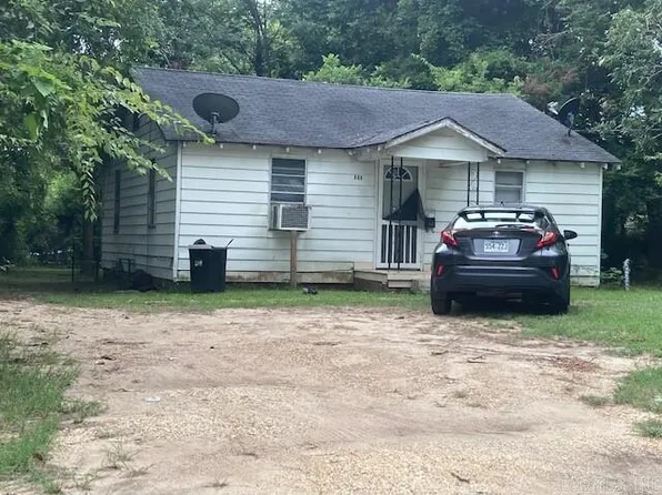 509 Clio St, Warren, AR 71671