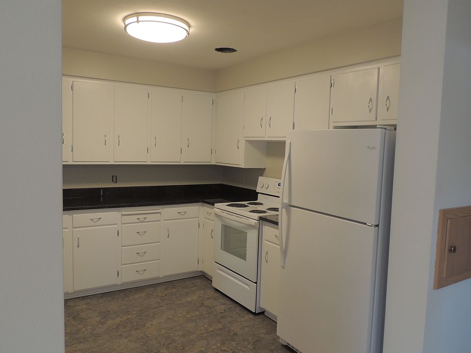 1st image of 5608 Bjelde Ln #4