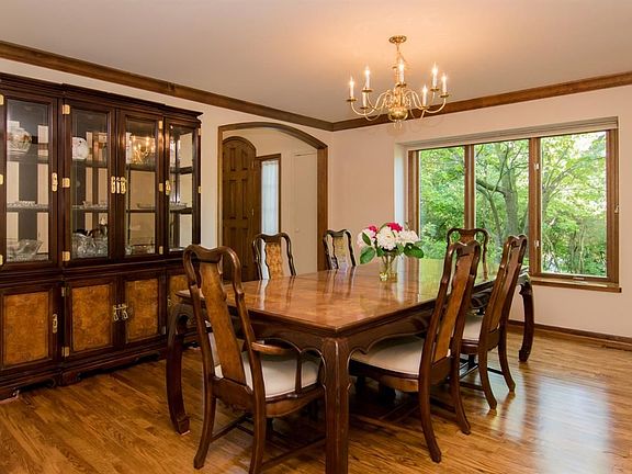 3rd image of 3317 E Dobson Pl