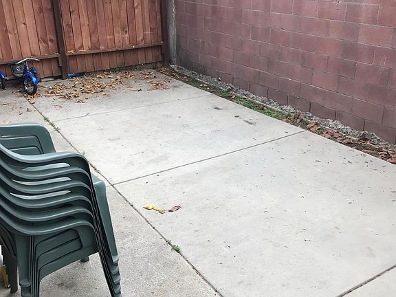4th image of 225 S Palm Ave