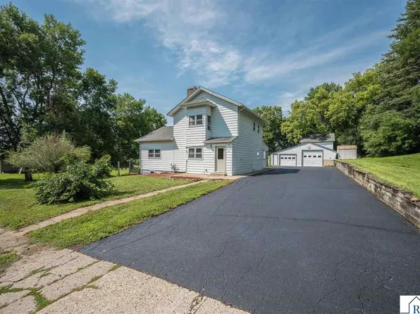 104 Frank Ave NE, Elysian, MN 56028