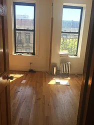 Rented by Warren T Real Estate Corp.