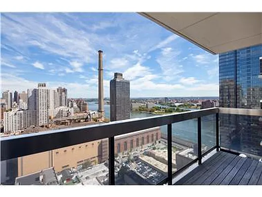 Rented by Marc Alloul, LREB | media 2