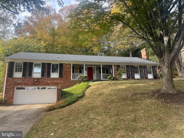 7004 Masters Dr, Rockville, MD 20854