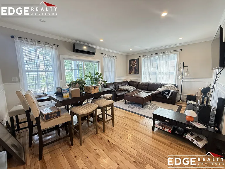 168 Bigelow St #1 — Photo 3