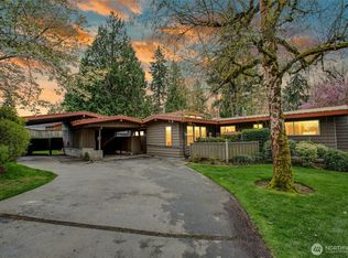 6123 NE 188th Pl, Kenmore, WA 98028