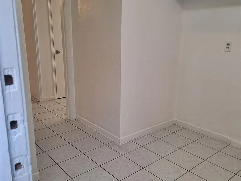 7900 Westheimer Rd #127 — Photo 9