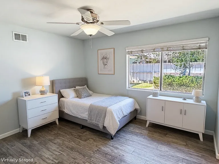 2621 Damien Ave — Photo 13