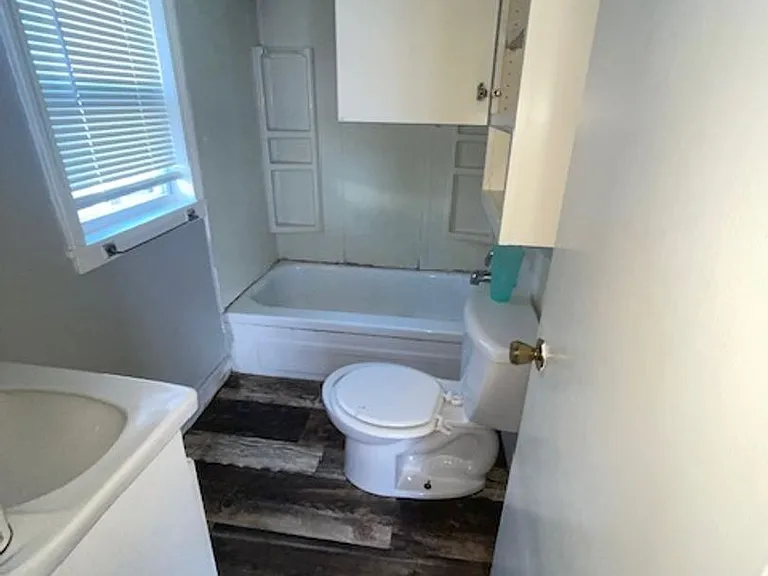 1609 N Jessica Ave — Photo 2