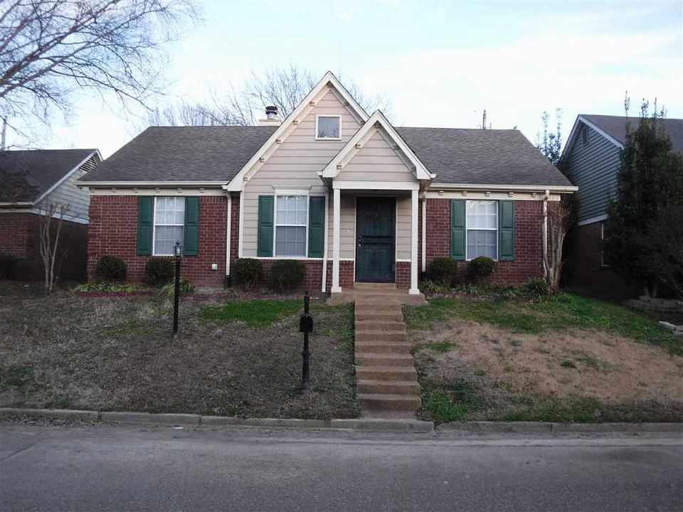 1st image of 1642 Camille Way
