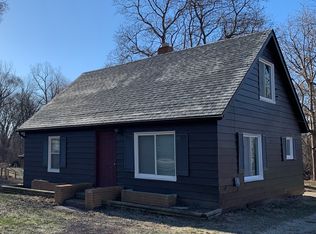 298 Dartmoor St, Whitmore Lake, MI 48189