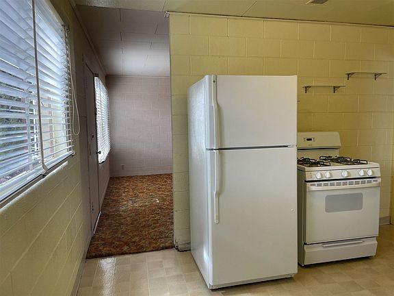 5th image of 928 Davidson Dr