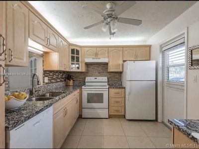 232 NE 12th Ave APT 107, Hallandale, FL, 33009