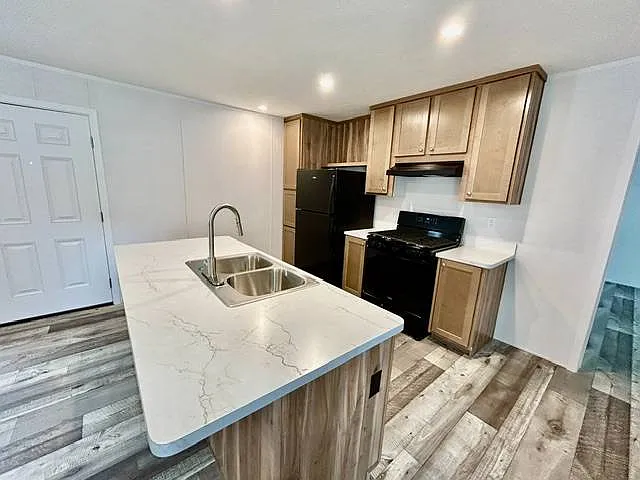 235 Mulberry St #30 — Photo 1
