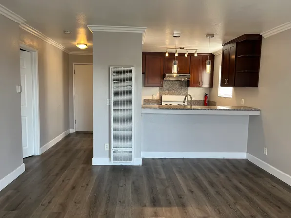 1043 Temple Ave APT 8, Long Beach, CA 90804