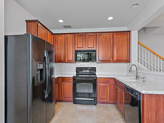 5th image of 13311 Stone Pond Dr
