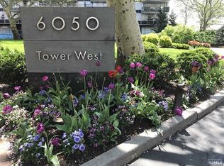 6050 Boulevard E APT 14J, West New York, NJ 07093