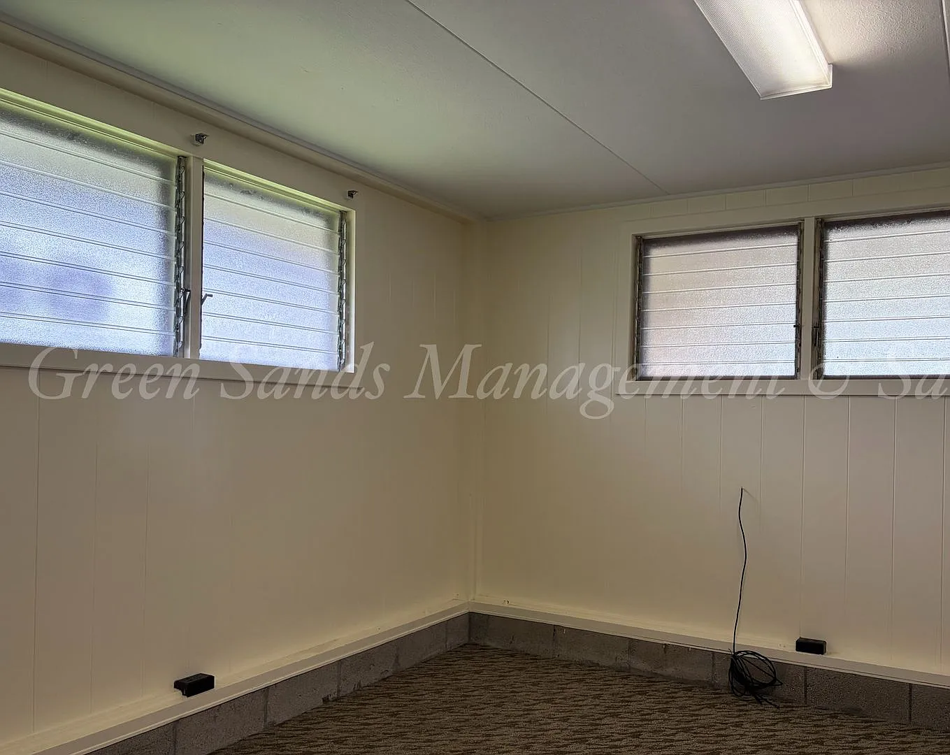 Home across of Hawaii Community College — Photo 3