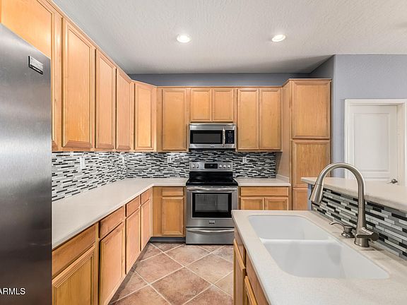 4th image of 13118 W JACOBSON Drive