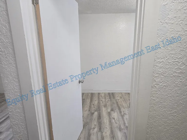 225 W Bridger St #7 — Photo 5