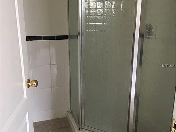 5th image of 1123 Hawkes Ave
