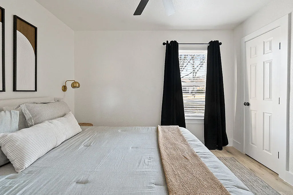 3 bed, 1527 sqft, $6,200 — Photo 2