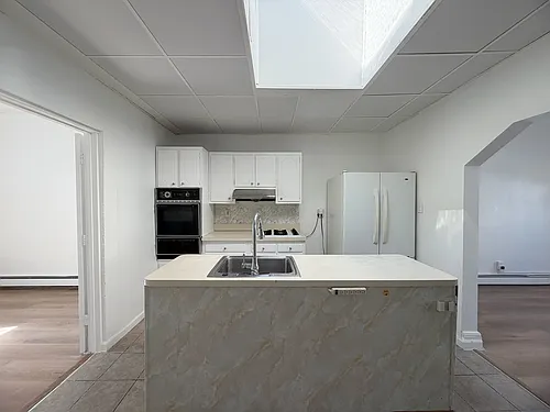 62 Farnham Ave #1 Photo 1