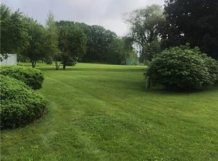 408 Oakwood Ct, Bryan, OH 43506